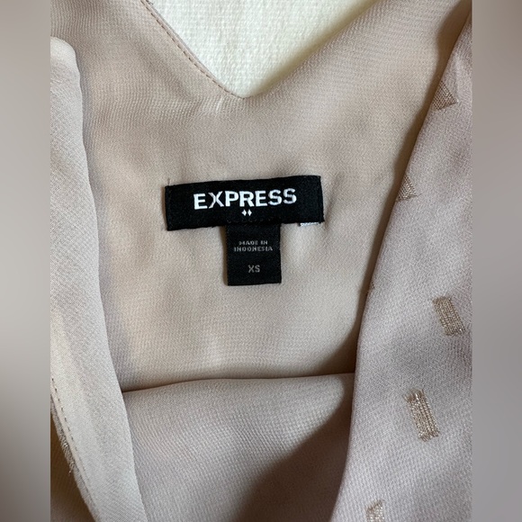 Express Tank Top - Picture 5 of 5